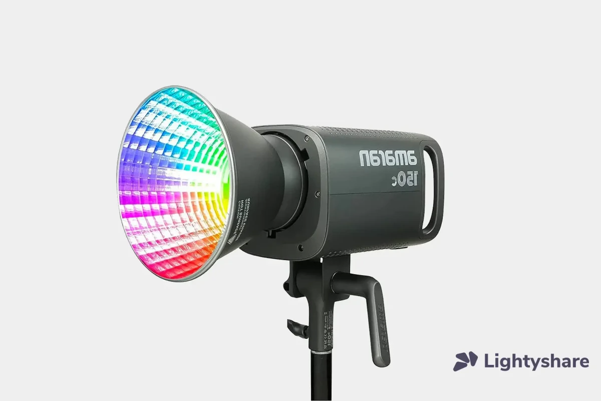 Location AMARAN 150C - Lightyshare