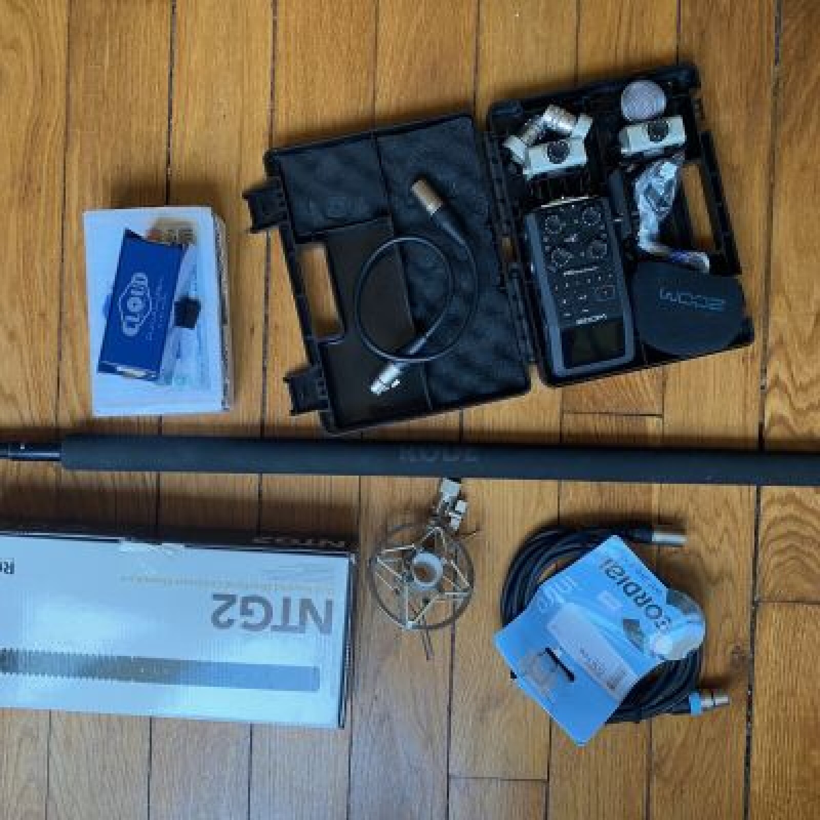Pack prise de son : Perche + Micro + Enregistreur... - Photo 1 sur 4