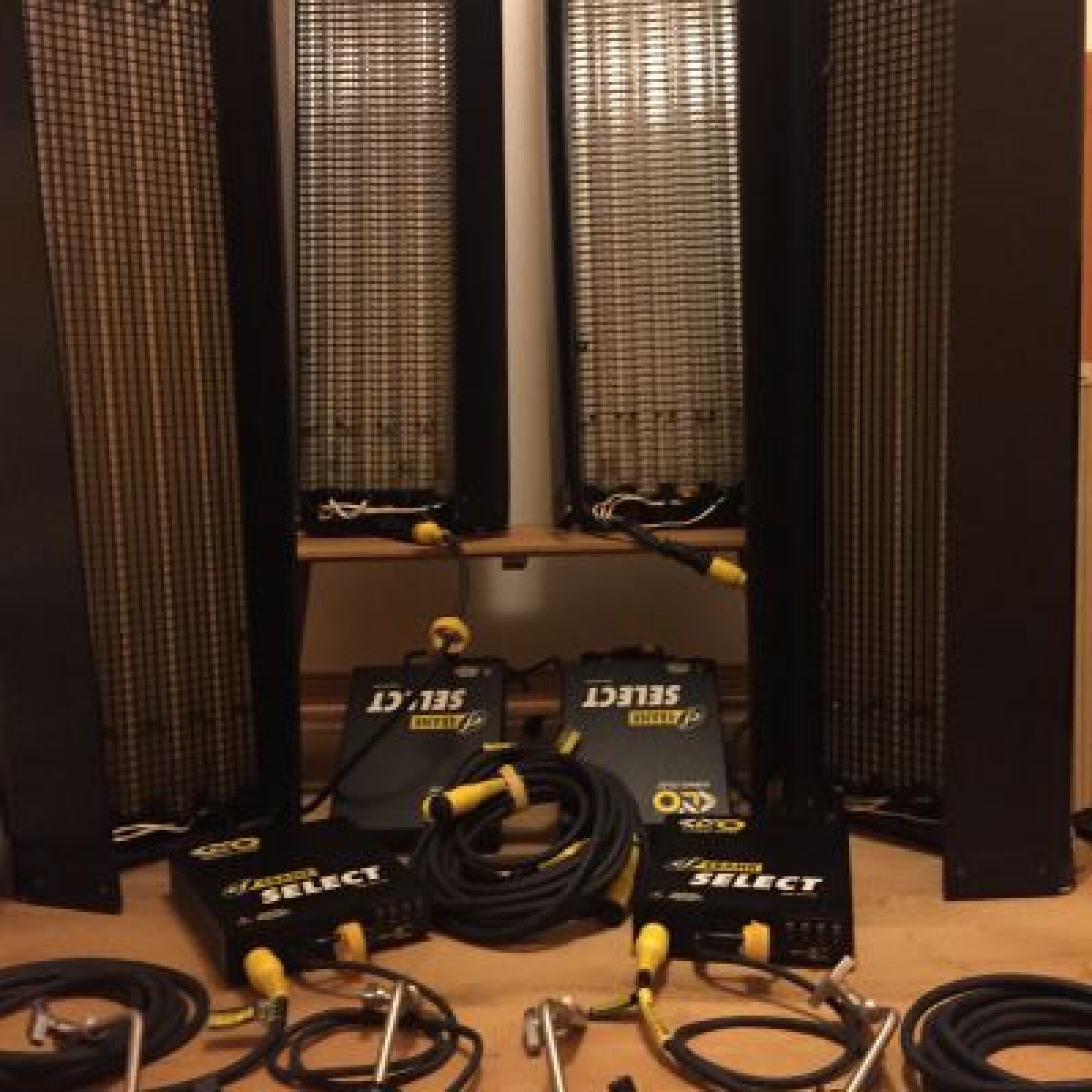 4 x KINO FLO 4 TUBES 120CM - Photo 1 sur 4