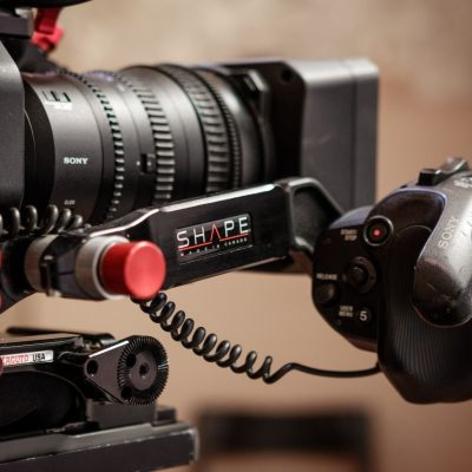 PXW-FS7 full kit - Photo 3 sur 5