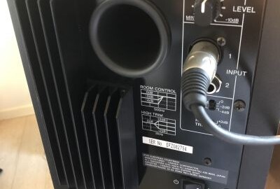 Location HS 7 + Cables pour location!