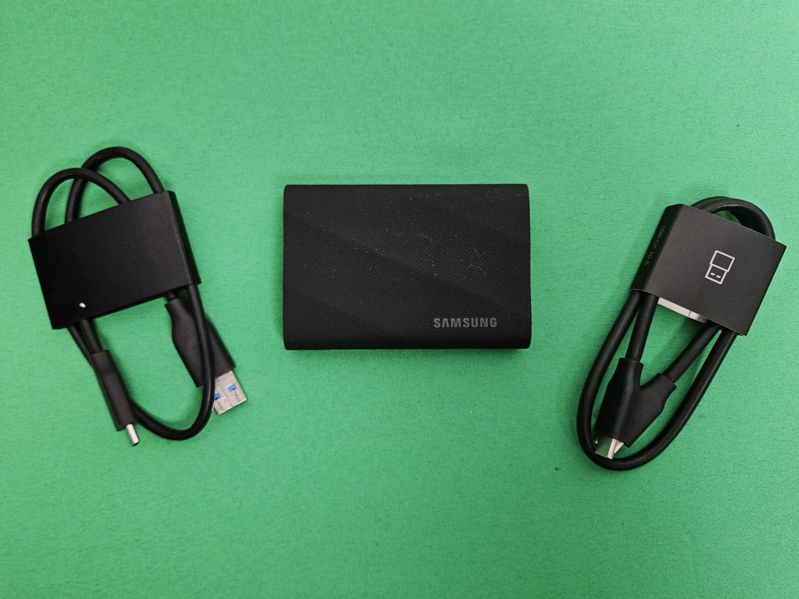 Samsung SSD T9 - Photo 1 sur 1