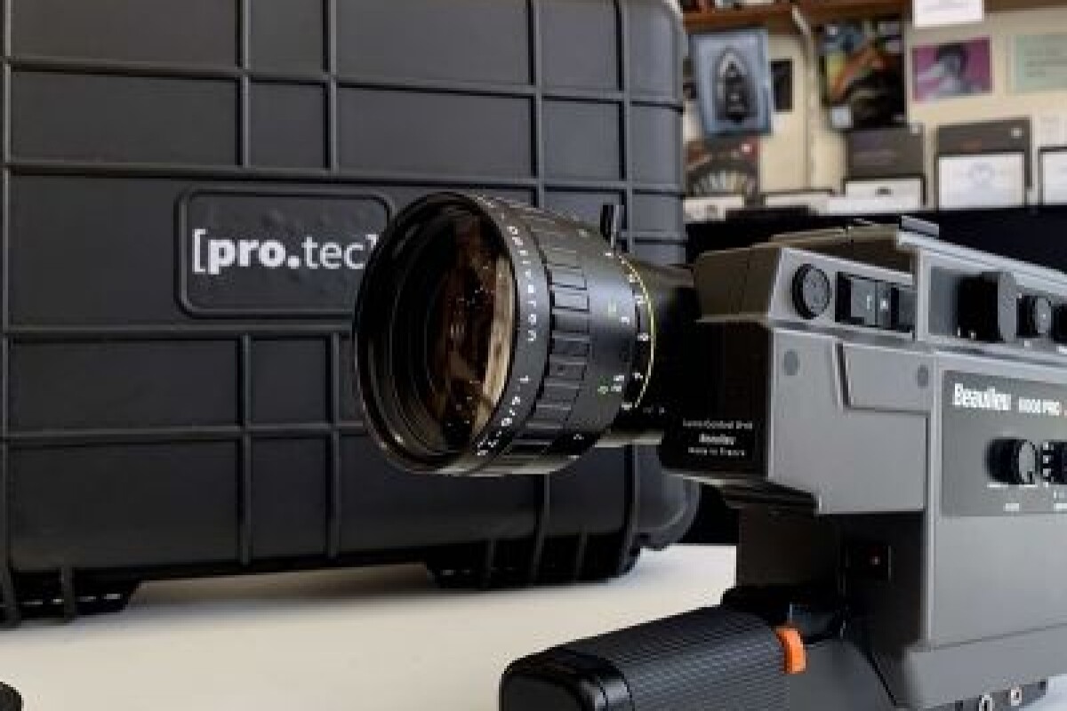 Location Caméra Super 8 Beaulieu 6008 Pro à louer - Lightyshare