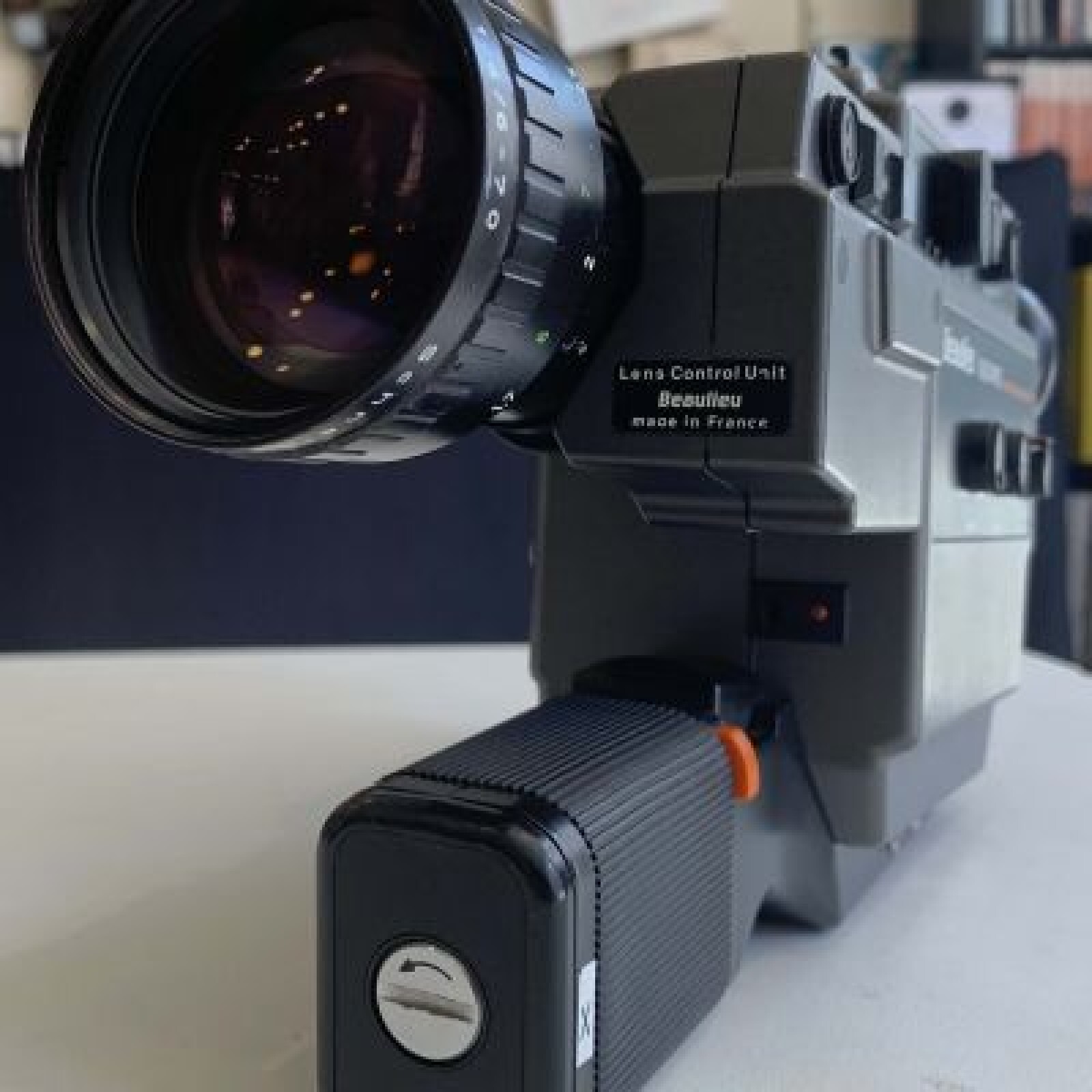 Caméra Super 8 Beaulieu 6008 Pro à louer - Photo 3 sur 5