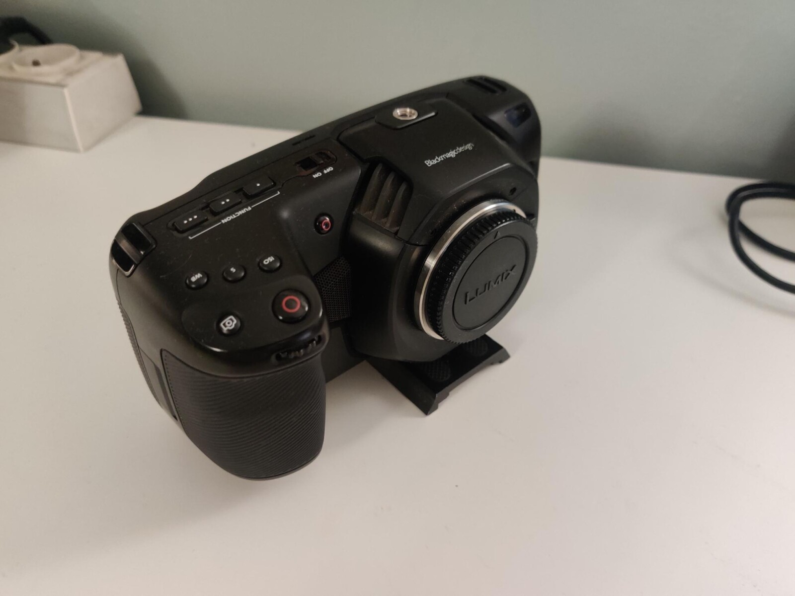 Blackmagic Design Pocket Cinema Camera 4K - Photo 1 sur 3