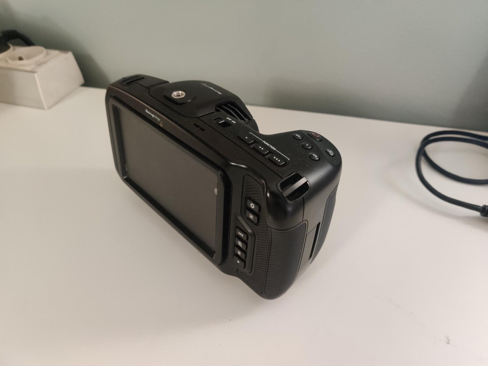 Blackmagic Design Pocket Cinema Camera 4K - Photo 2 sur 3