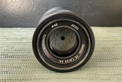 Location Objectif Sony Zeiss 55mm f/1.8 monture E