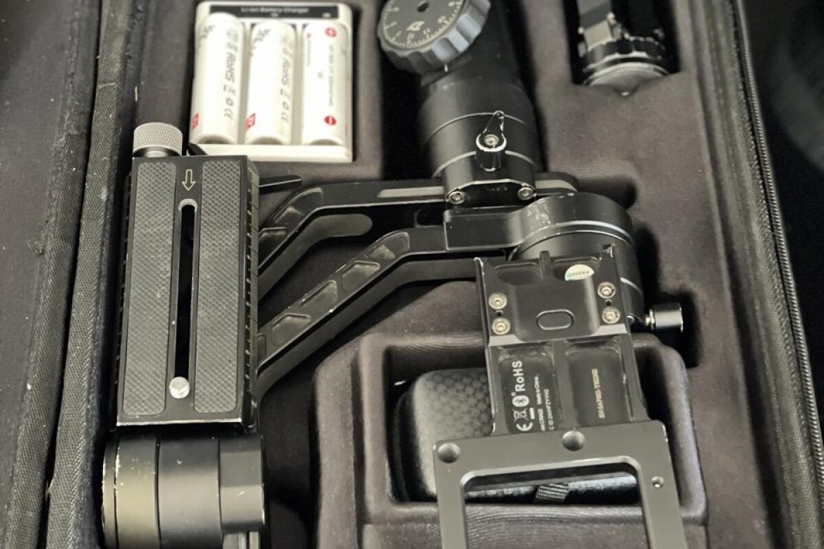 Location Stabilisateur Zihun crane 2 - Lightyshare