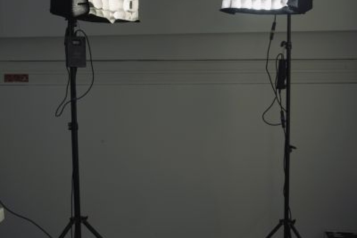 Location Aladdin Kit Bi-Flex 50W 30x30 - Lightyshare