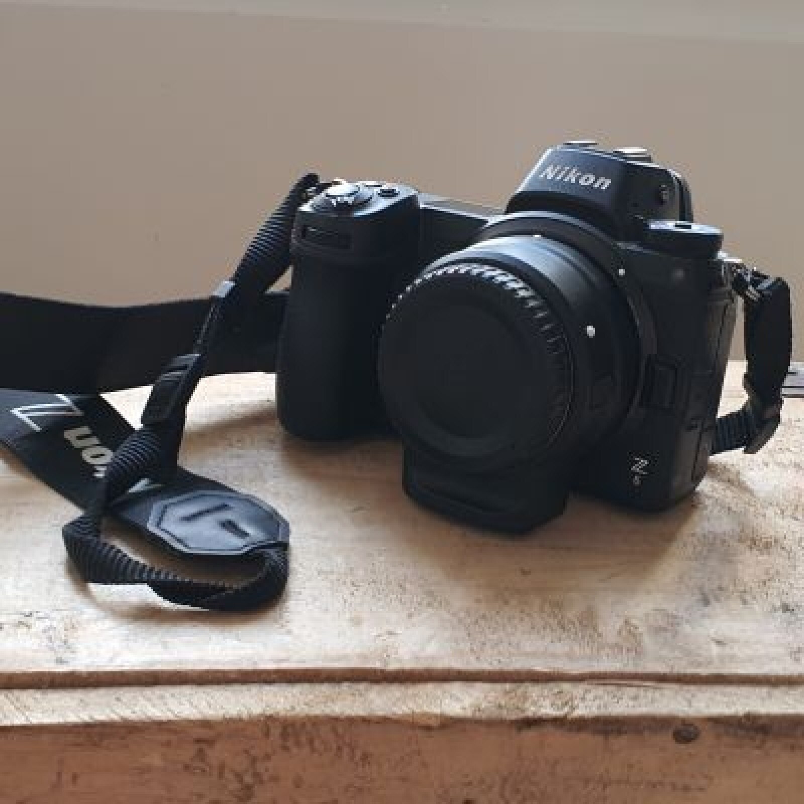 Nikon Z6 Boitier Nu + Bague FTZ - Photo 2 sur 4