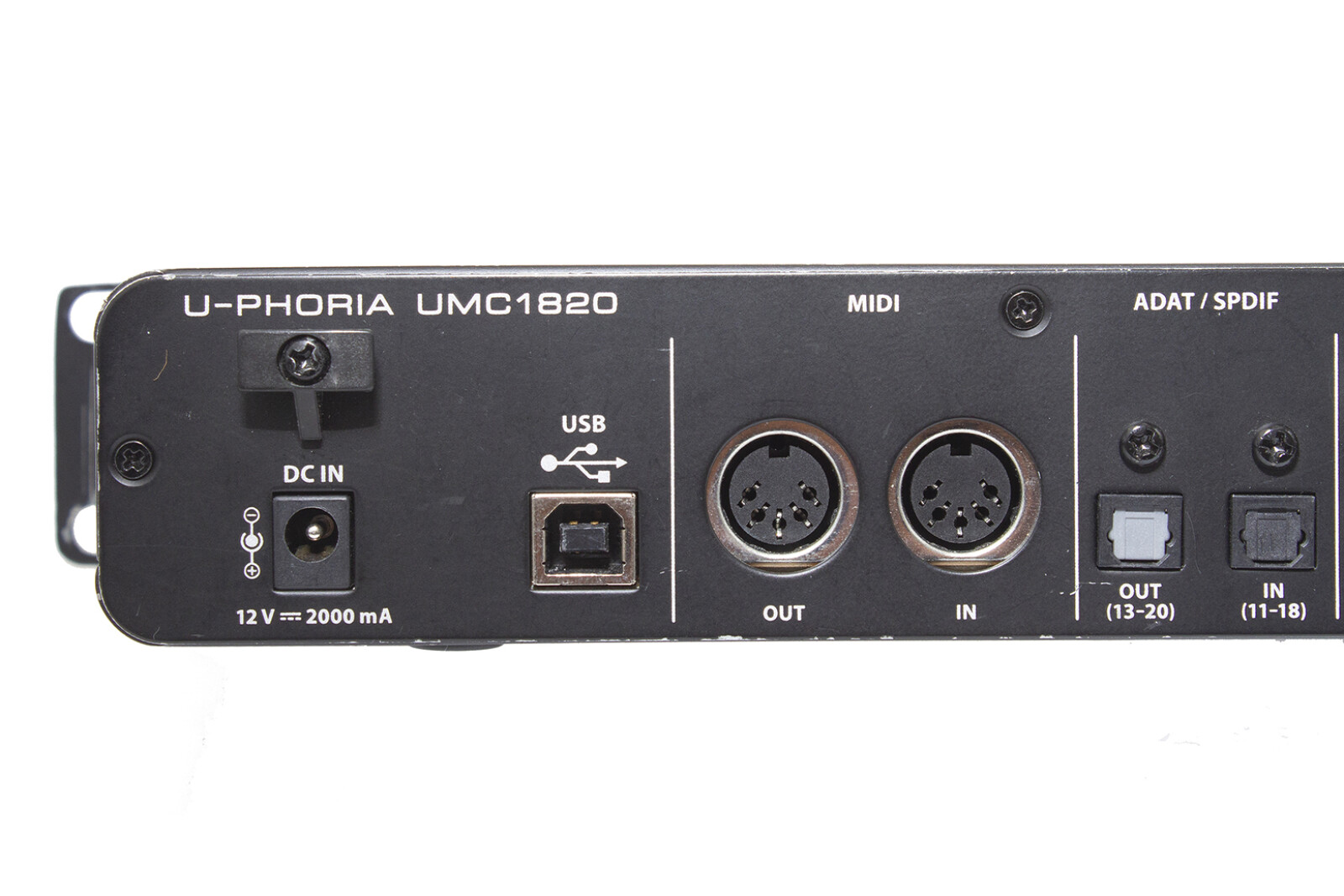 Behringer UMC1820 - Photo 7 sur 7