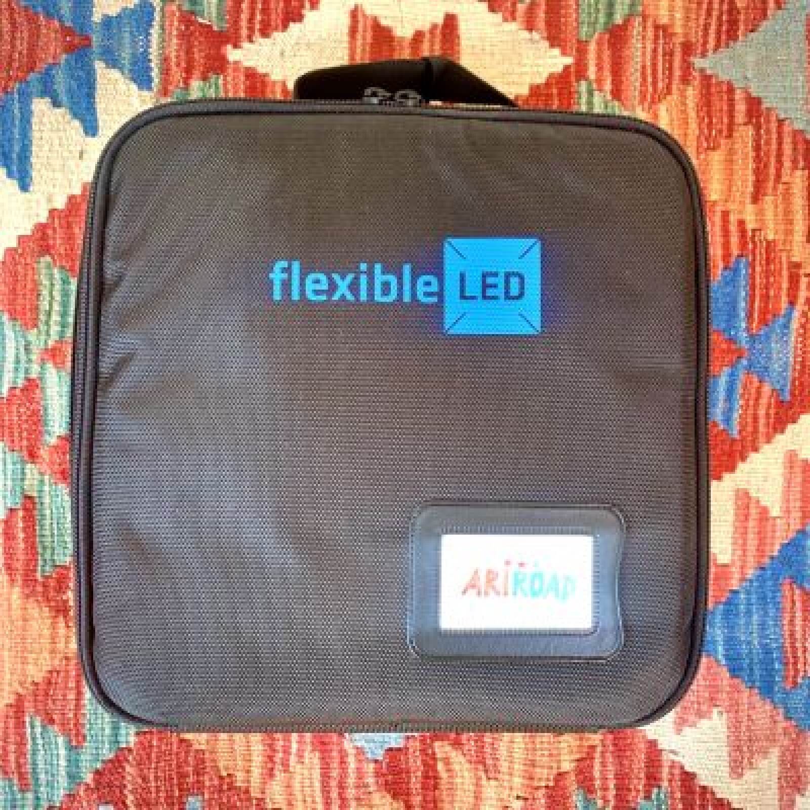 P360 Pro Plus Projecteur à LED + boite à lumière - Photo 1 sur 4