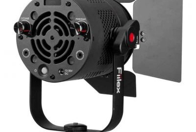 Location P360 Pro Plus Projecteur à LED + boite à lumière