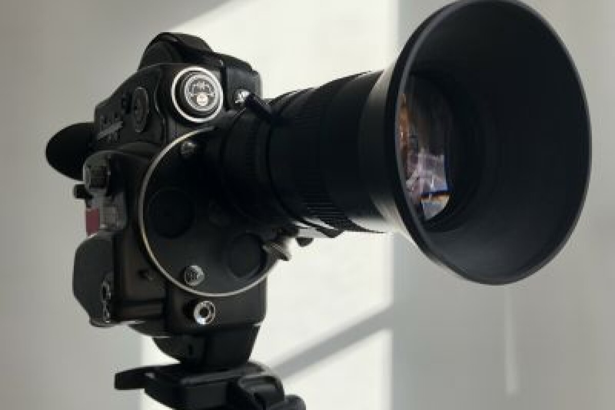 Location Camera 16mm Beaulieu R16 - Lightyshare