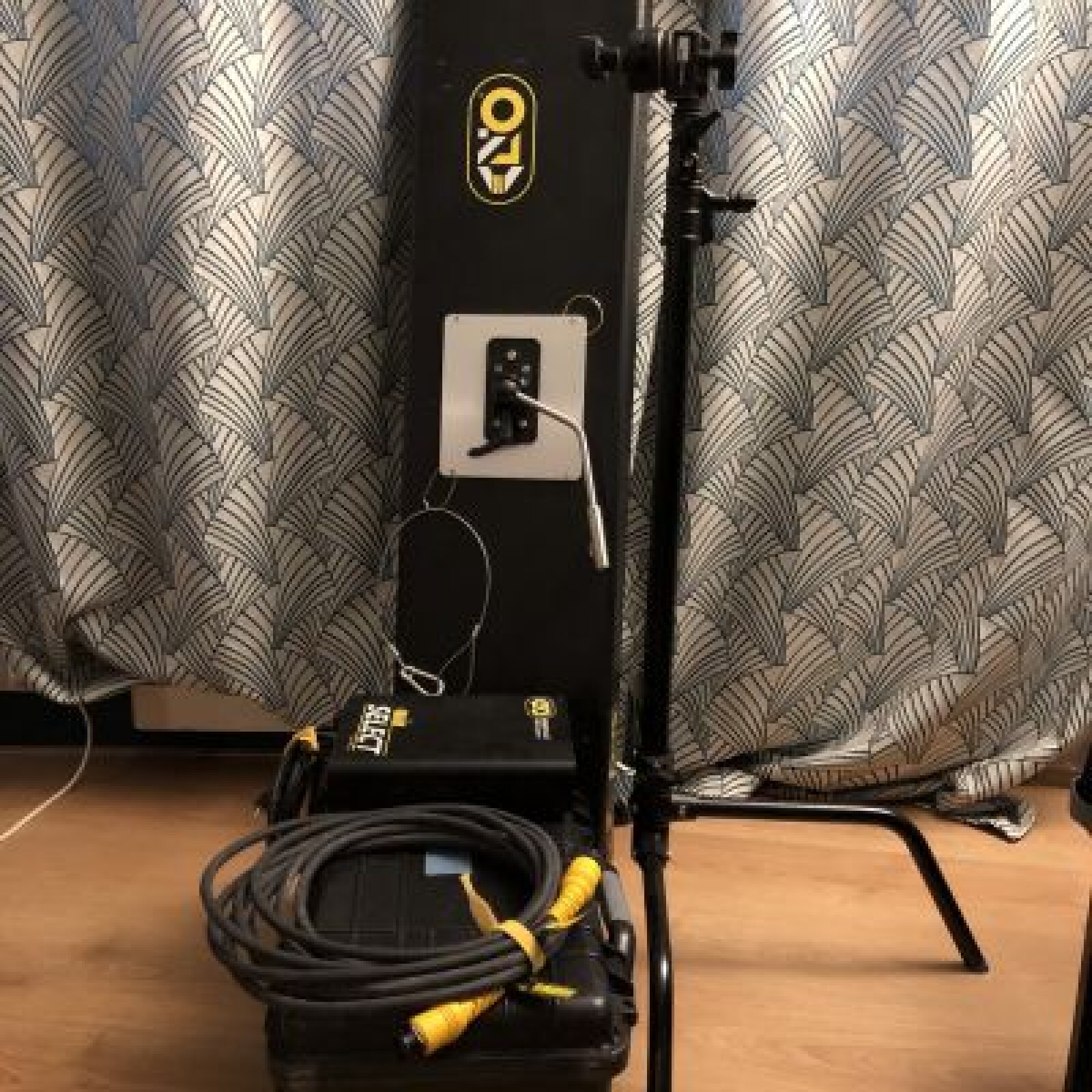 Kinoflo 4 tubes 120 Daylight - Photo 1 sur 3
