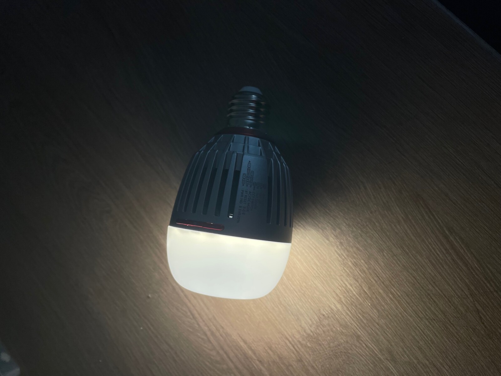 Ampoule Aputure  B7C - Photo 4 sur 4