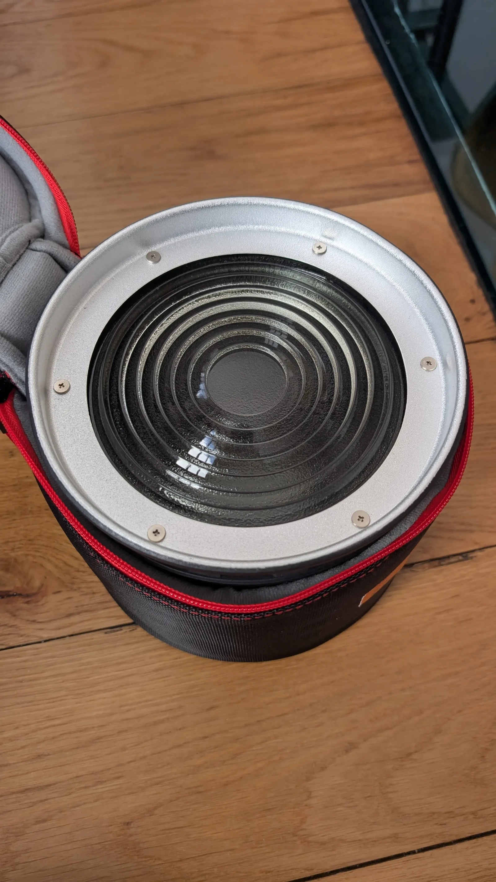 Aputure Fresnel 2X - Photo 4 sur 4
