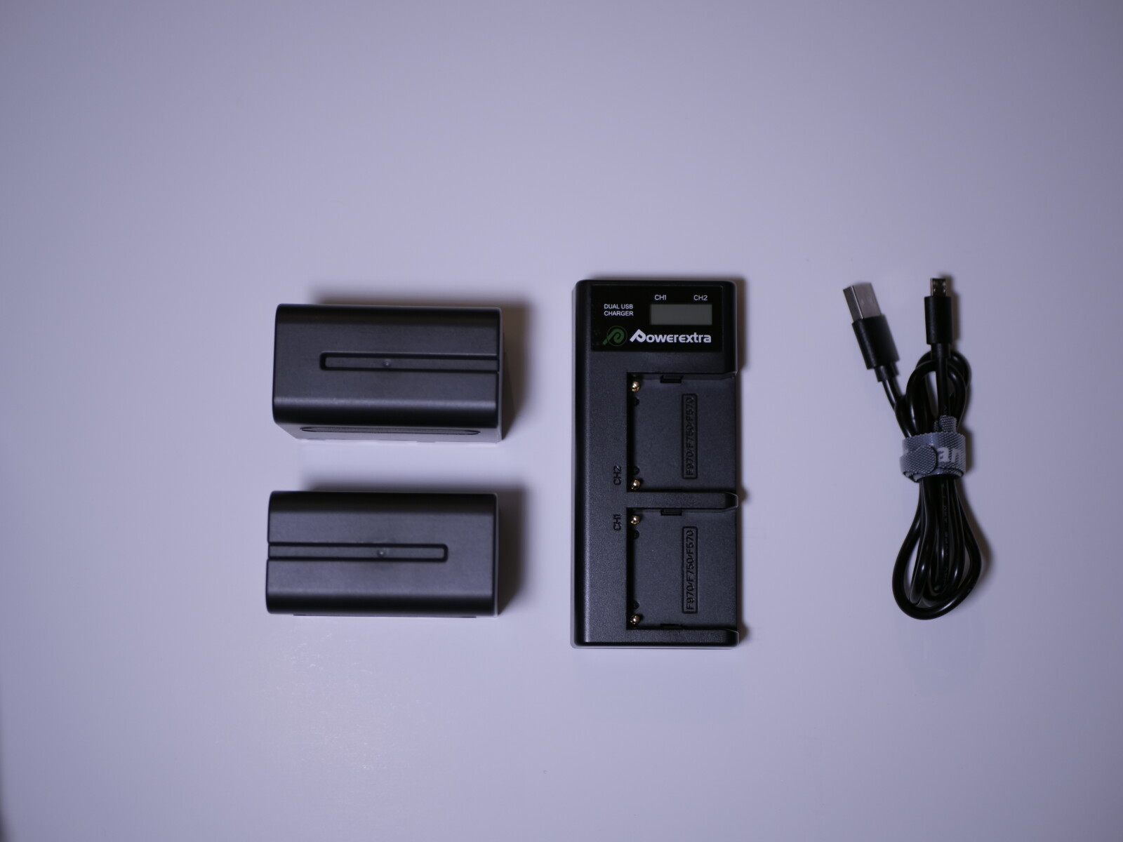 Batteries Powerextra NP-960/970 8800mAh x2 - Photo 1 sur 2