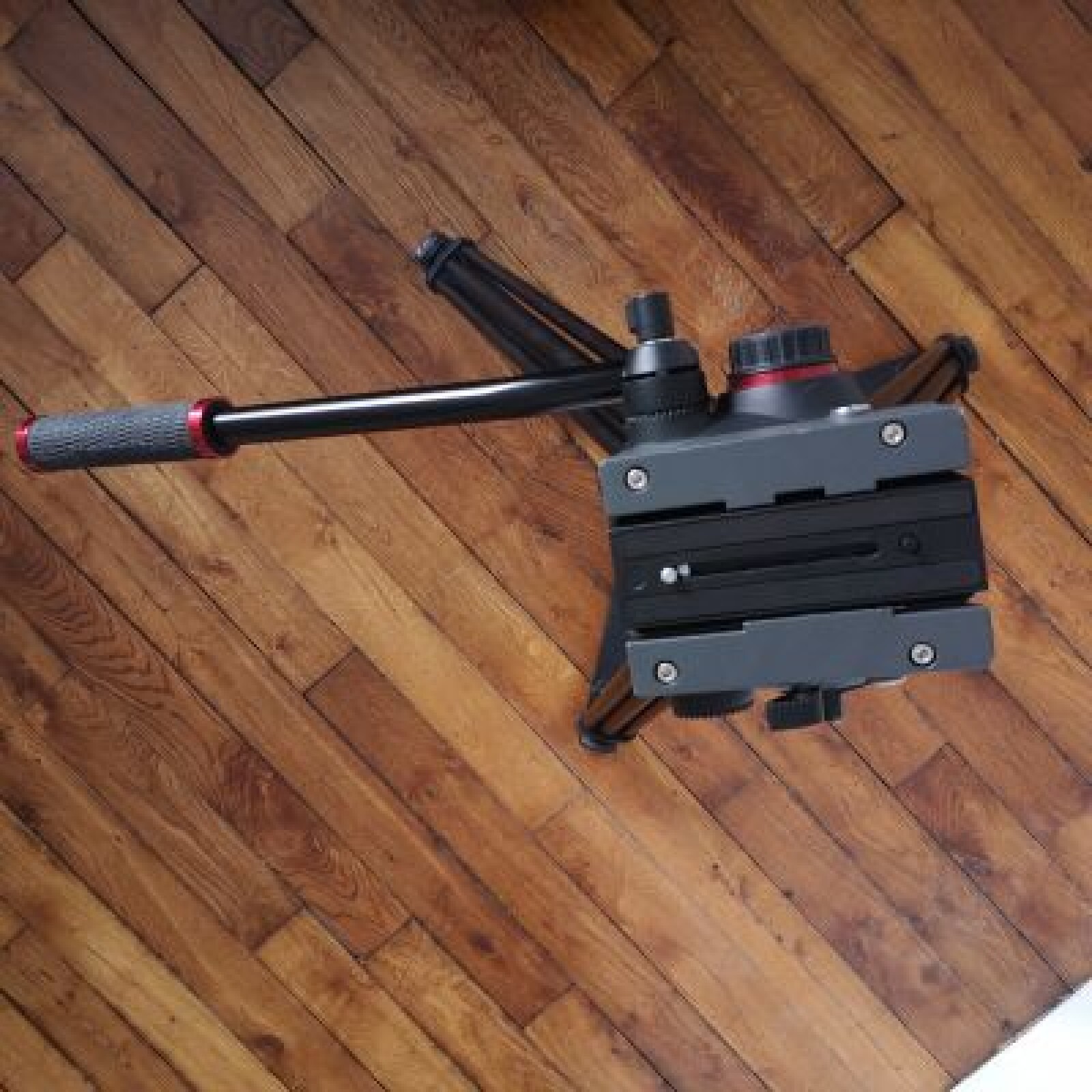 Trépied sattler + tête manfrotto MVH502A - Photo 2 sur 5