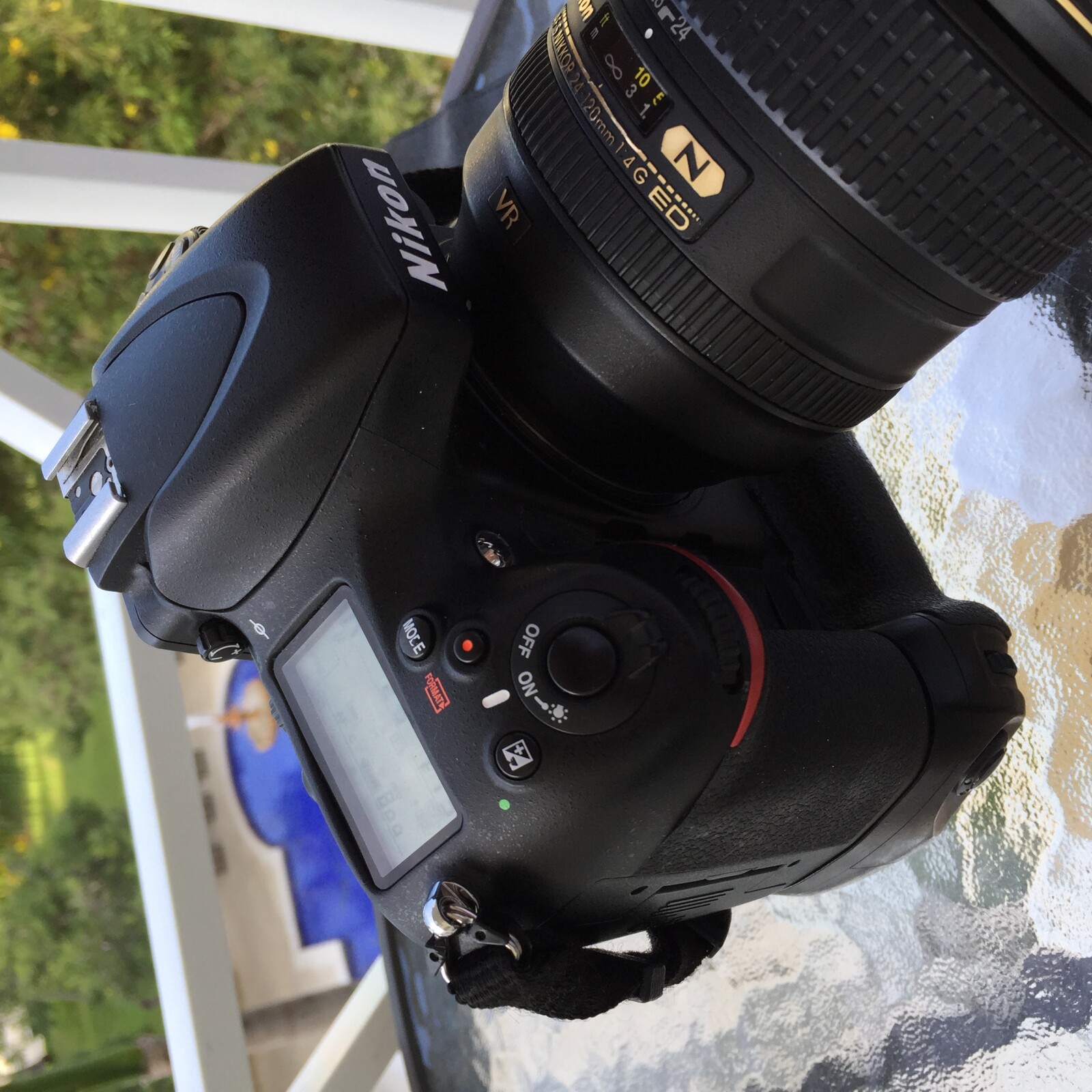 The Ultimate Package- Nikon D800 avec objectif Nikon "AF-S NIKKOR 24-120mm" et accessoires complets - Photo 5 sur 5