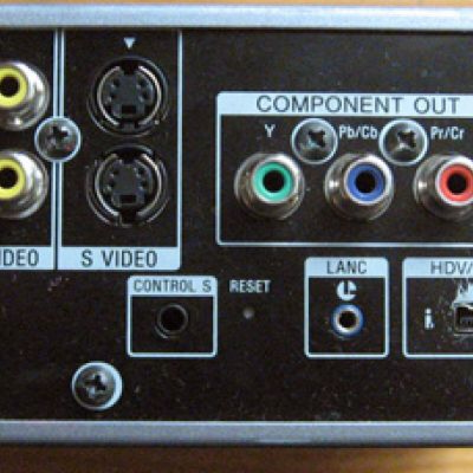 Lecteur -enregistreur Sony hvr-m15e dv / dvcam / hdv 1080i - Photo 3 sur 4