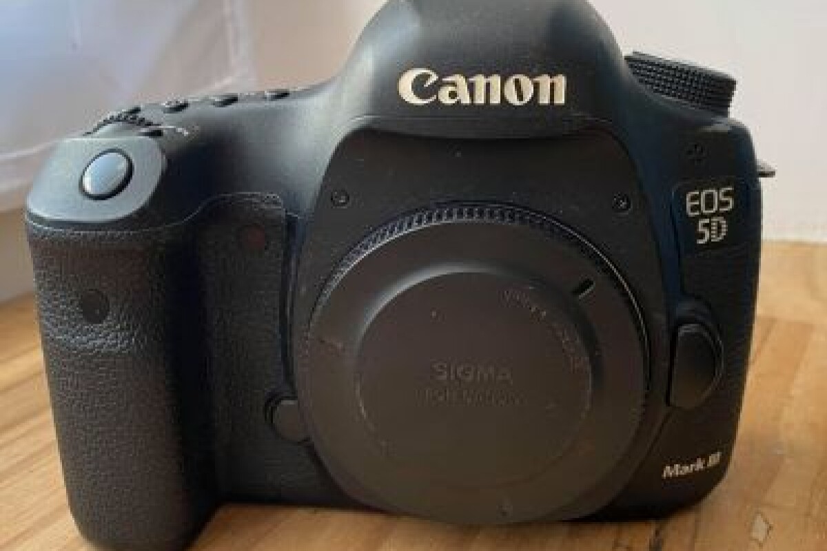 Location Canon EOS 5D mark III - Lightyshare