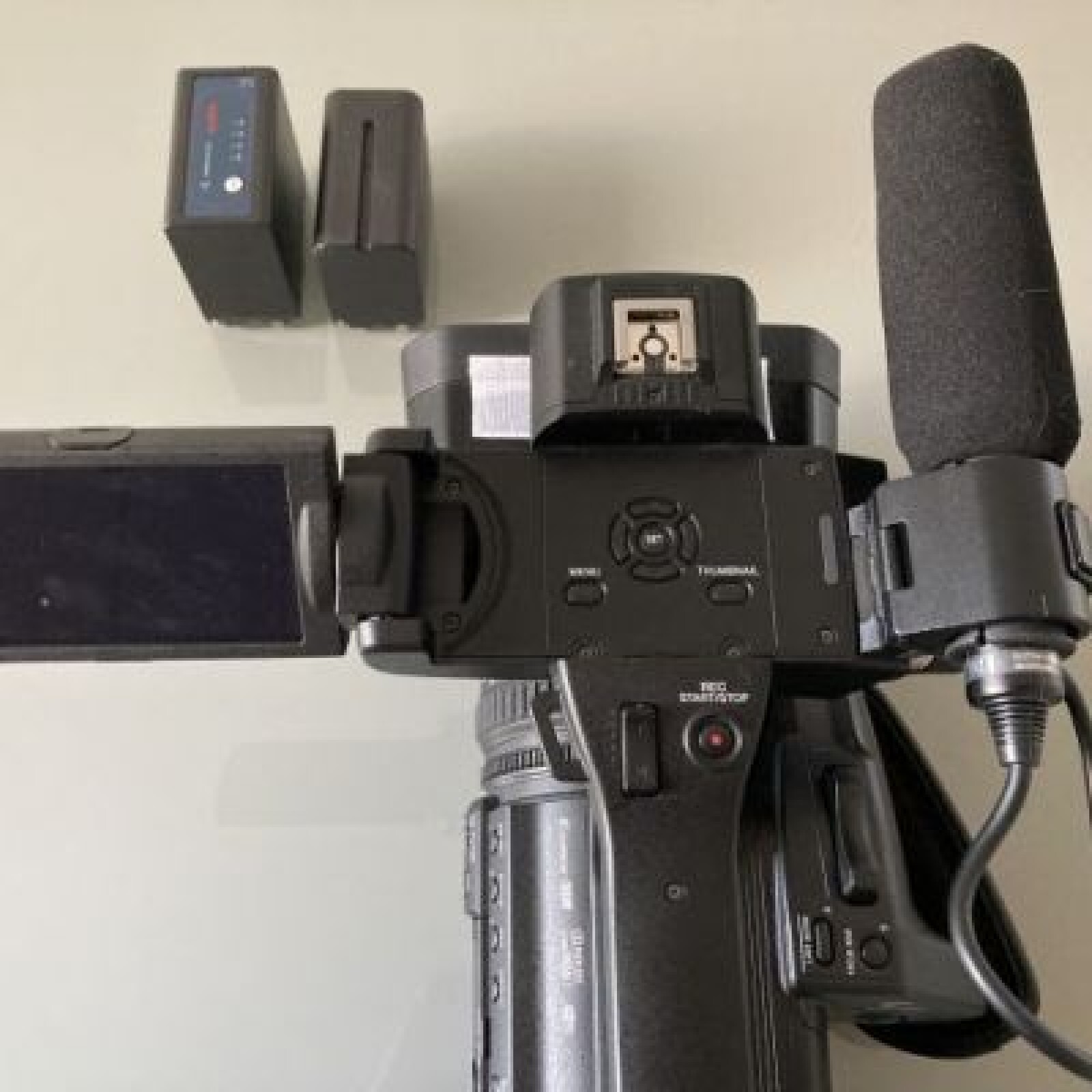 Camescope Sony PXW-Z150 - Photo 3 sur 5
