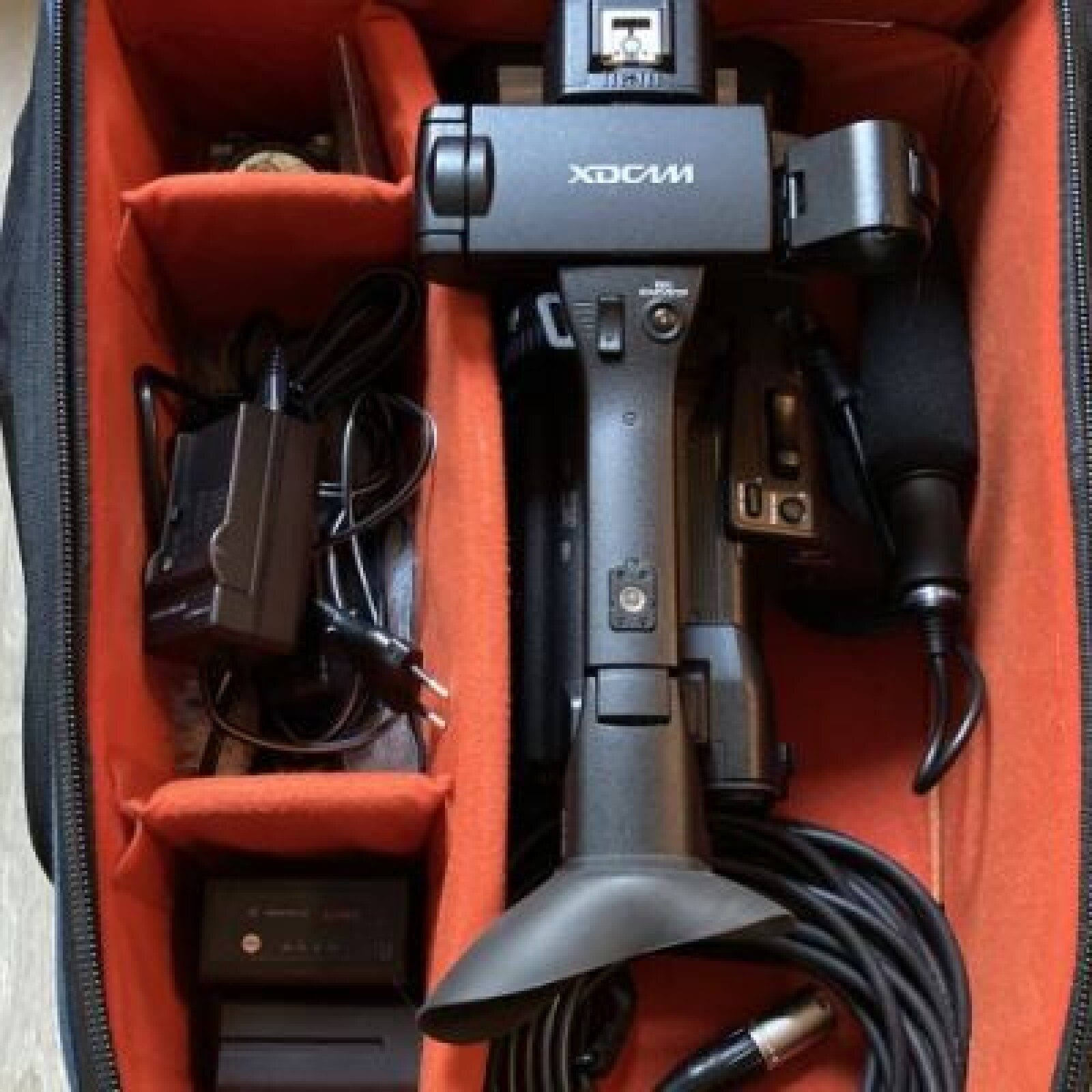 Camescope Sony PXW-Z150 - Photo 5 sur 5