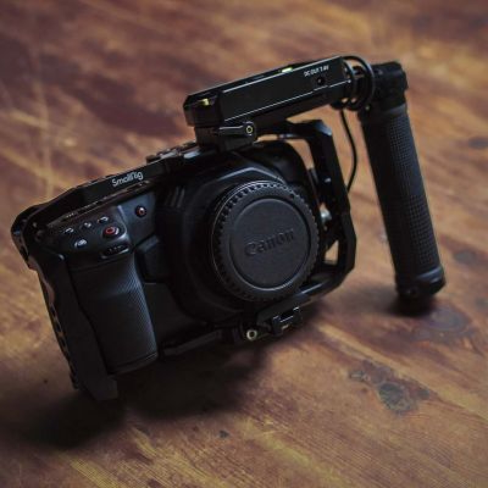 Blackmagic BMPCC 4K - Kit léger - Photo 2 sur 4