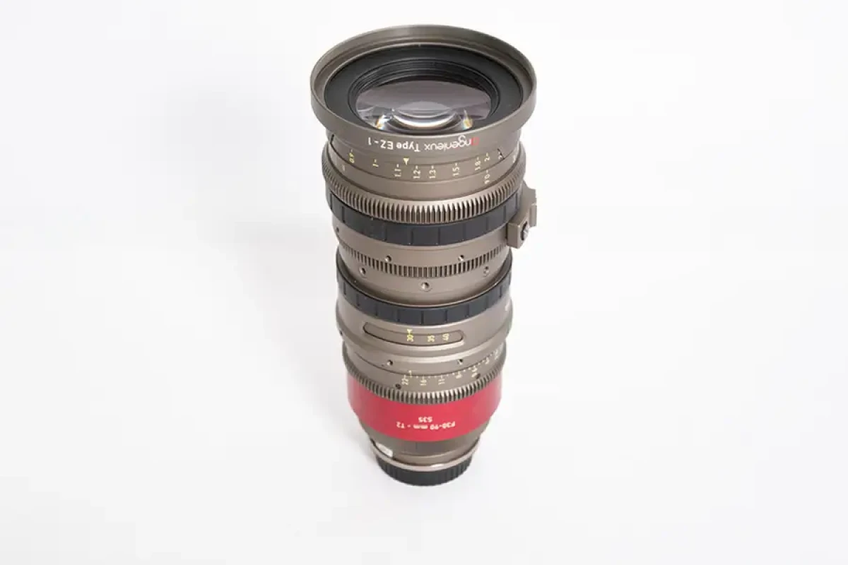 Location Angénieux EZ-1 F30-90mm T2 S35 - Lightyshare