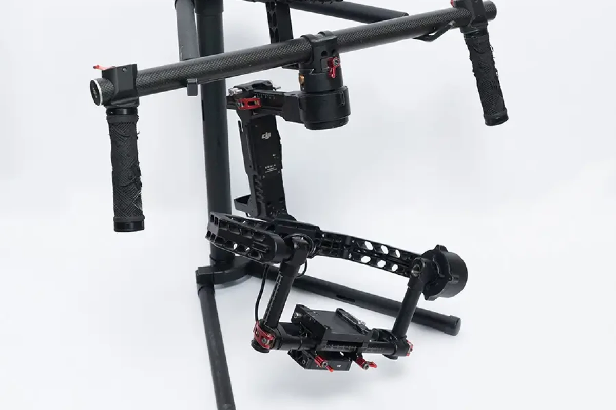 Location DJI Ronin - Lightyshare