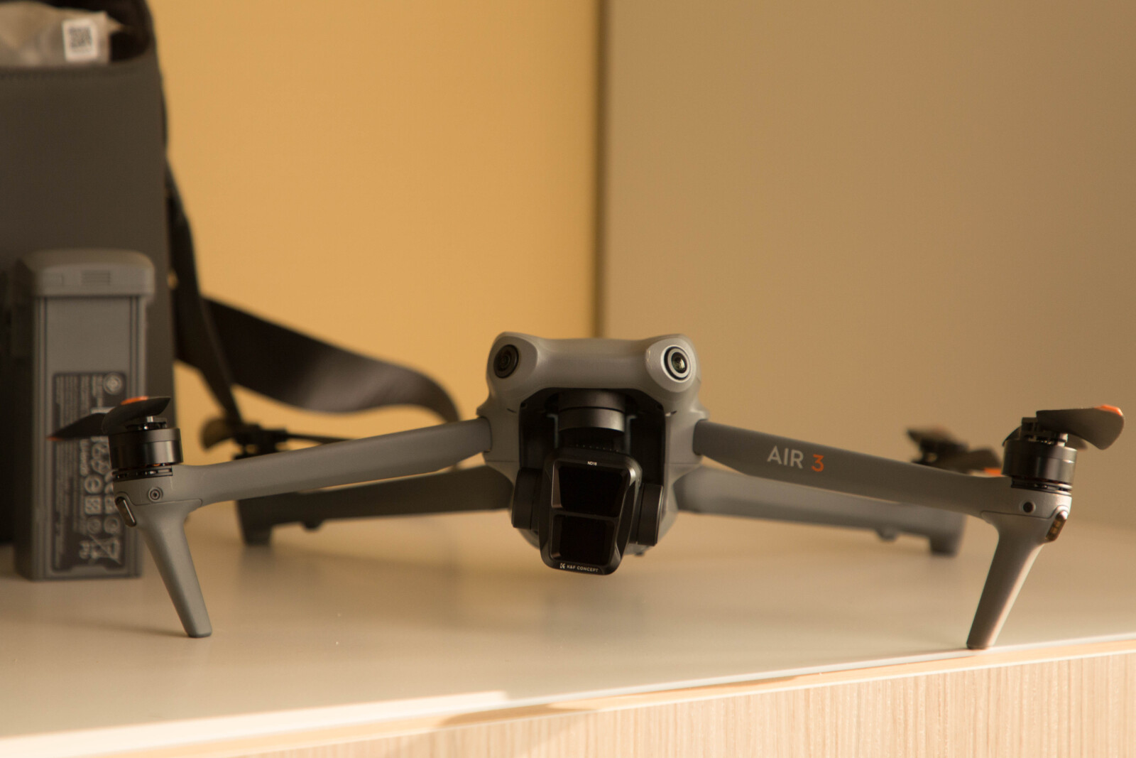 DJI Air 3 - Photo 1 sur 5