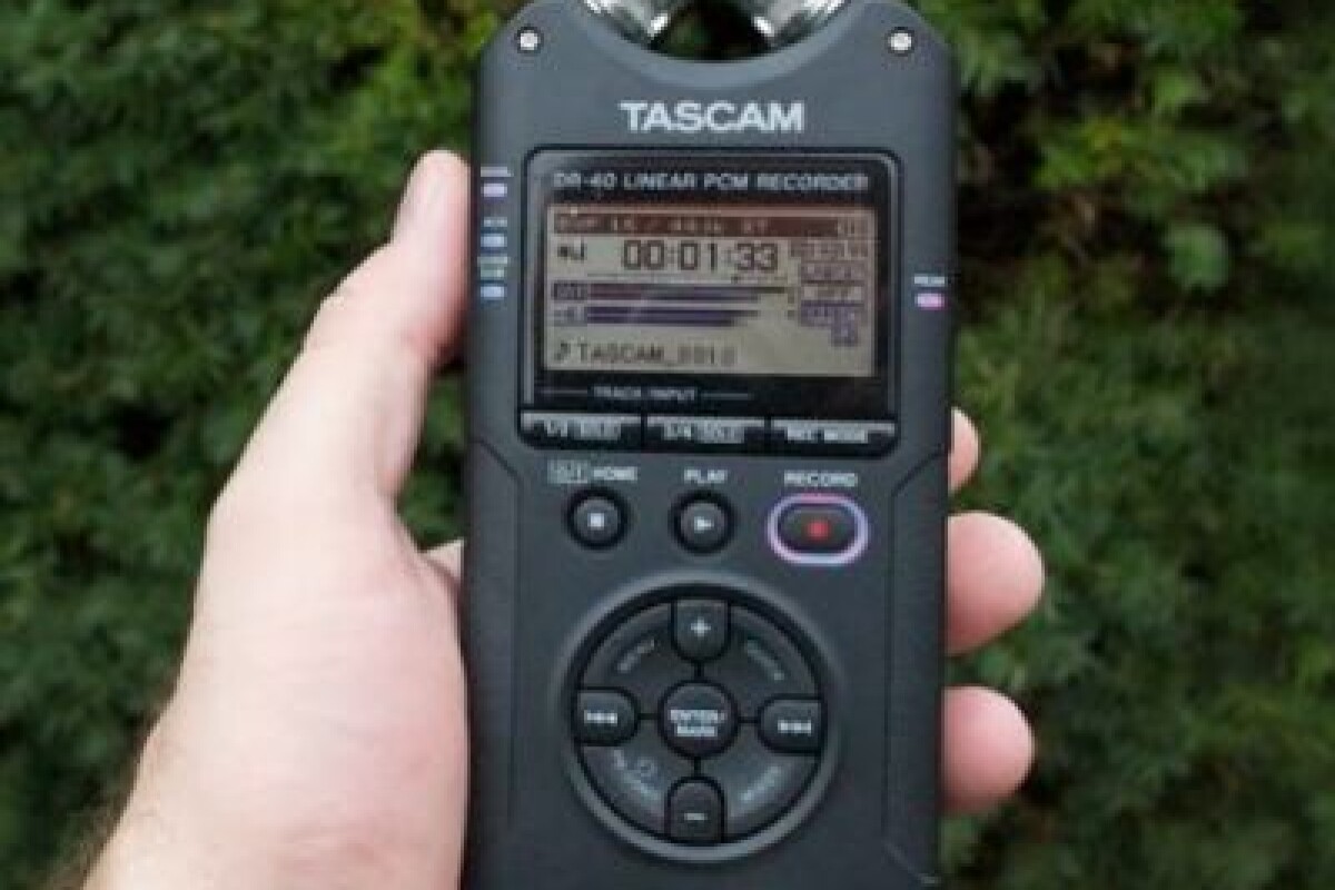 Location Tascam DR-40 + DEADCAT - Lightyshare