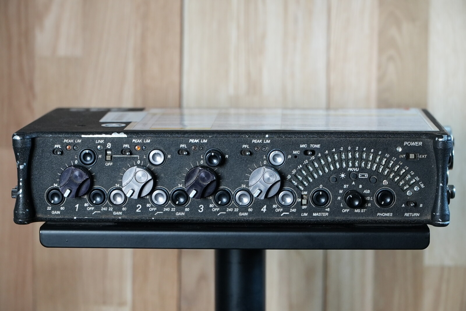 Sound Devices 442 - Photo 2 sur 6