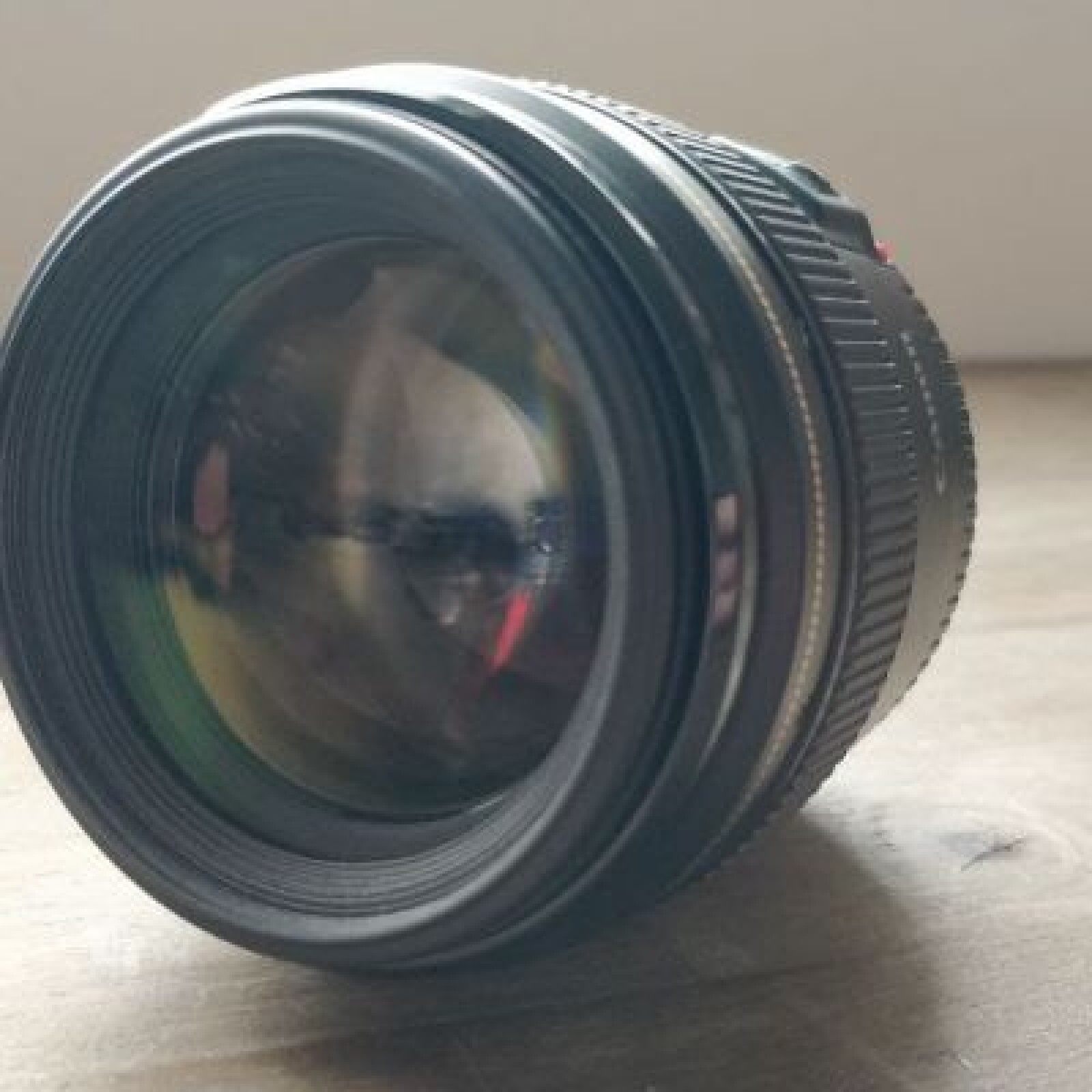 Objectif Canon EF 85mm f/1,8 USM - Photo 2 sur 3