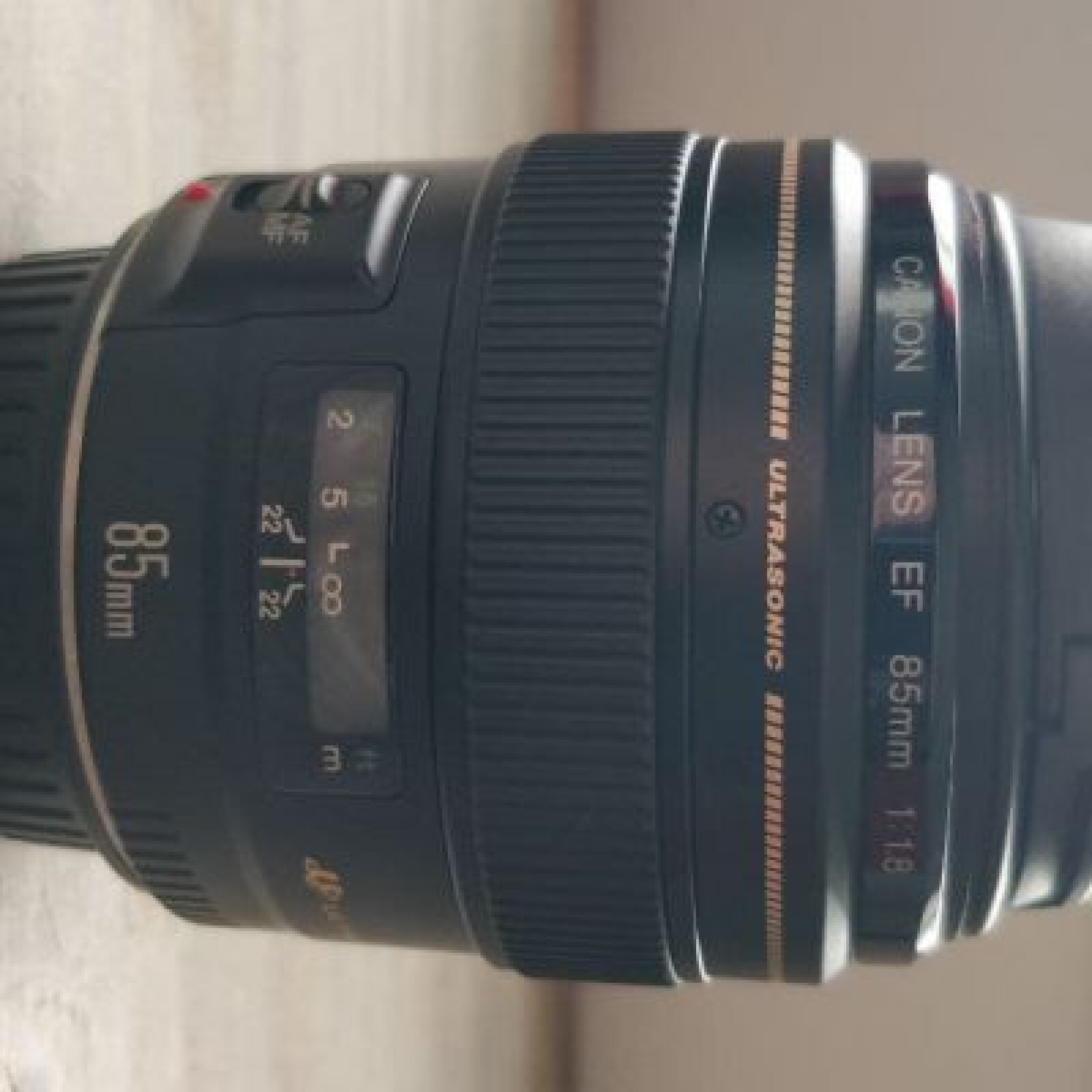 Objectif Canon EF 85mm f/1,8 USM - Photo 3 sur 3