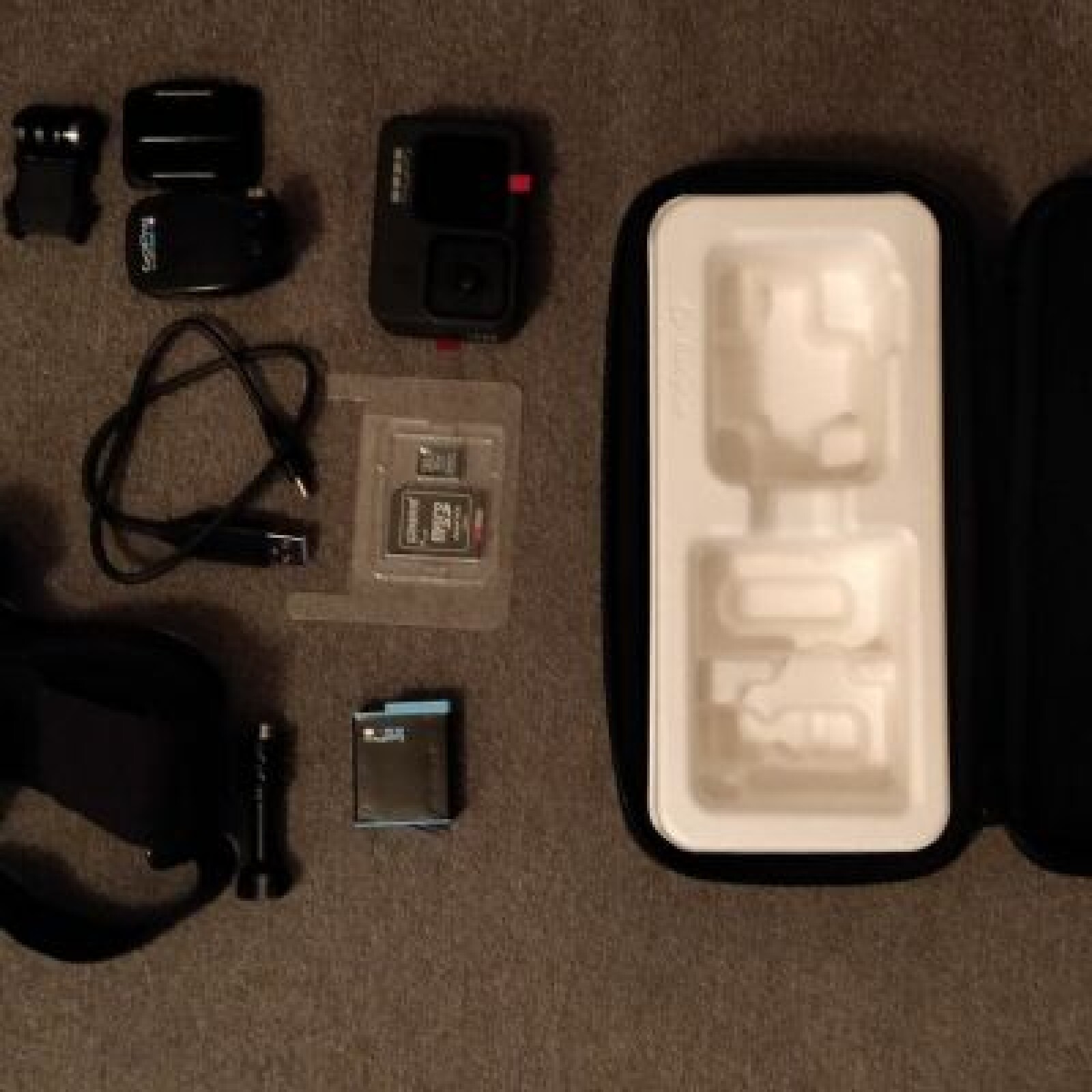 Kit GoPro  Hero 9 Black - Photo 2 sur 2