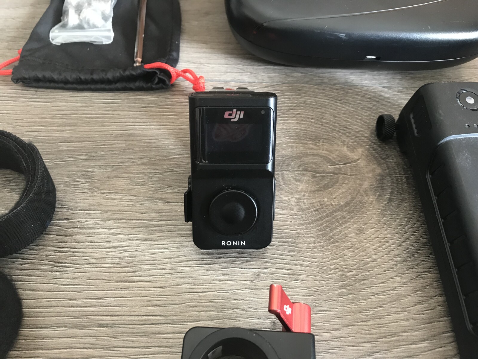 DJI Ronin M + Atomos Ninja Blade + Wireless Thumb Controller (PACKAGE) - Rent - Paris Region - Photo 5 sur 6