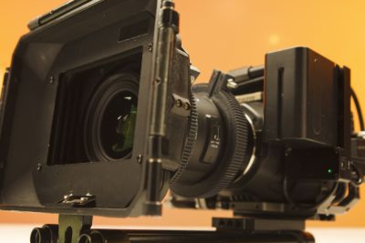Location Kit caméra BMPCC6K + optique - Lightyshare