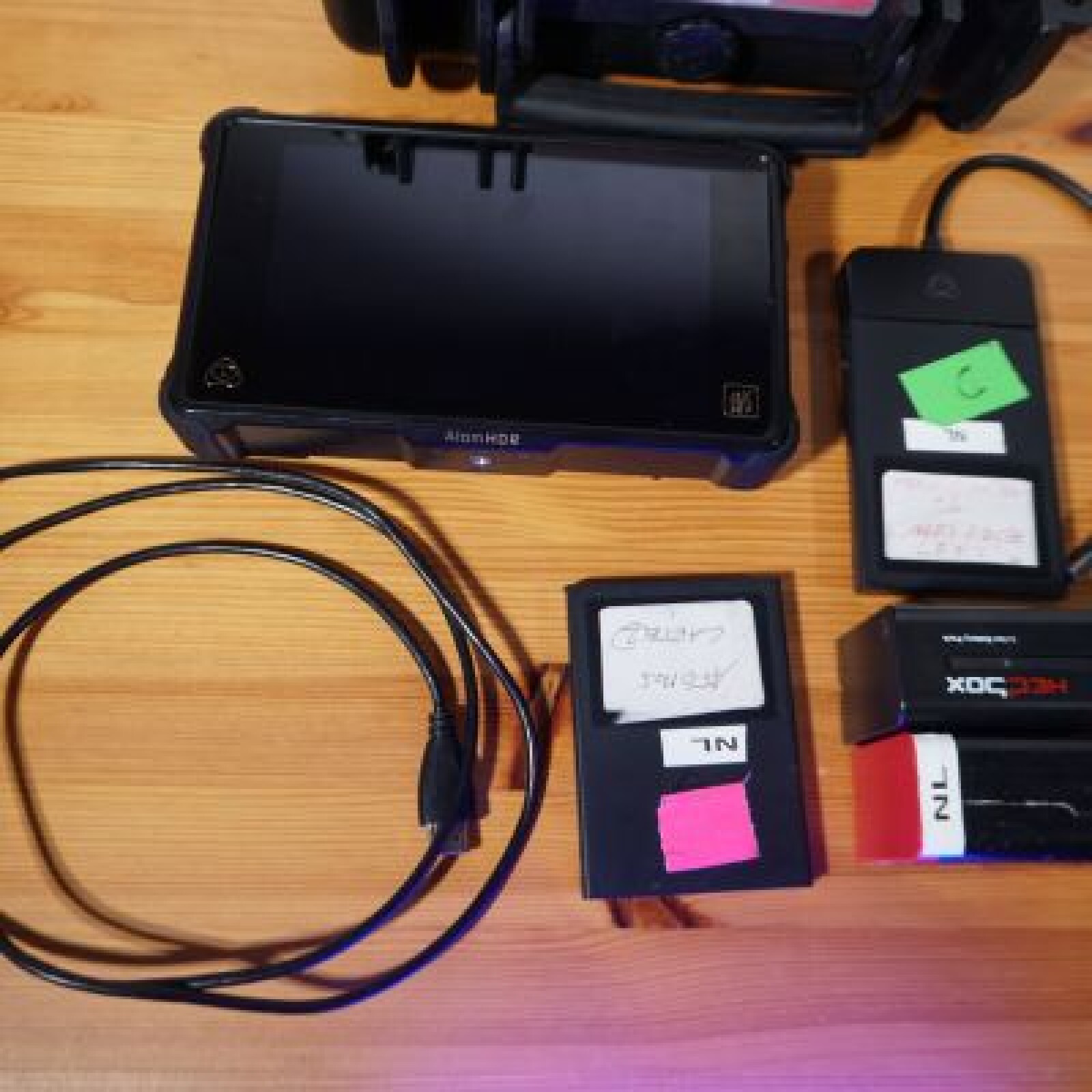 Atomos Ninja Inferno + 4 Batteries + Chargeur - Photo 2 sur 3