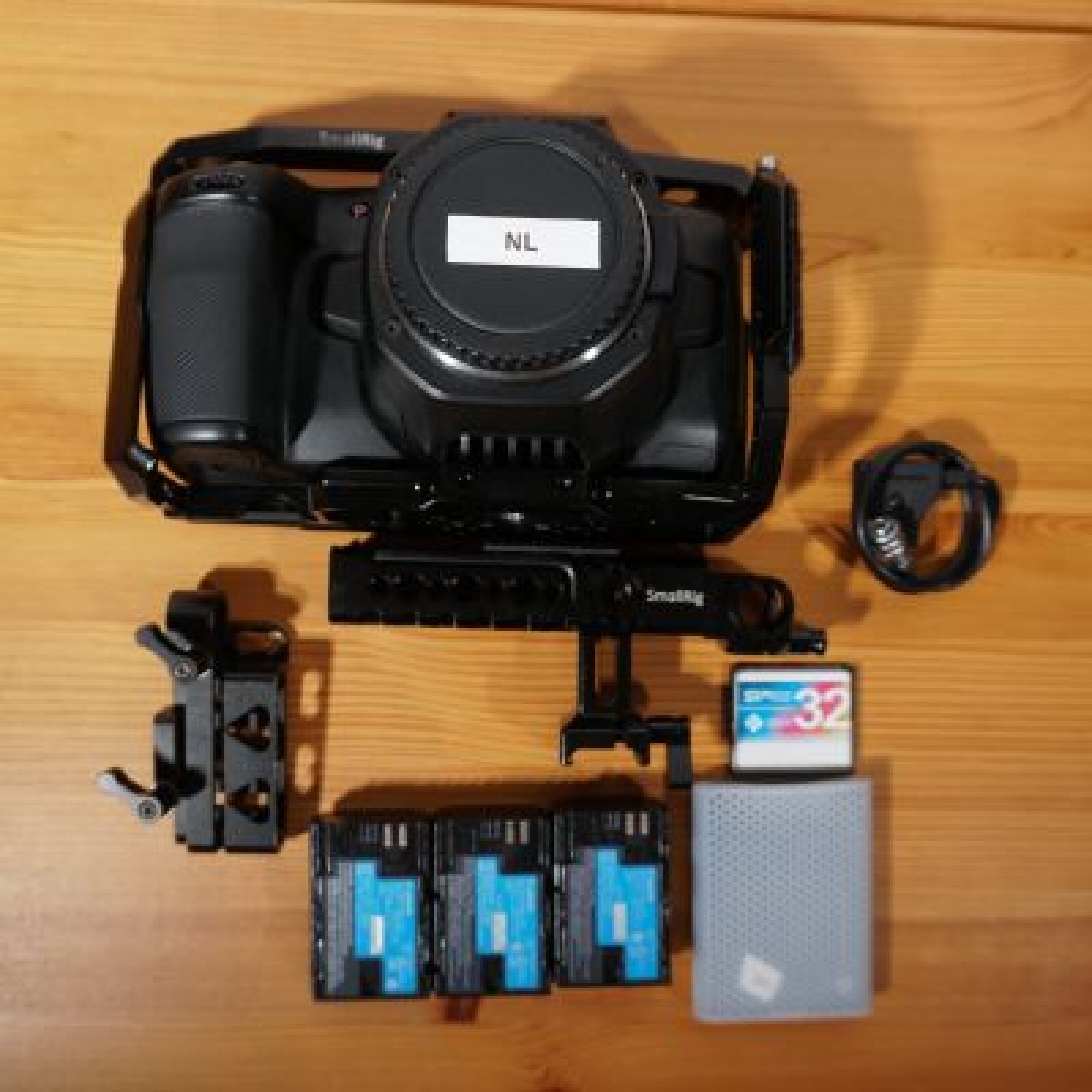 Blackmagic Pocket CC 6K - PACK - Photo 1 sur 3
