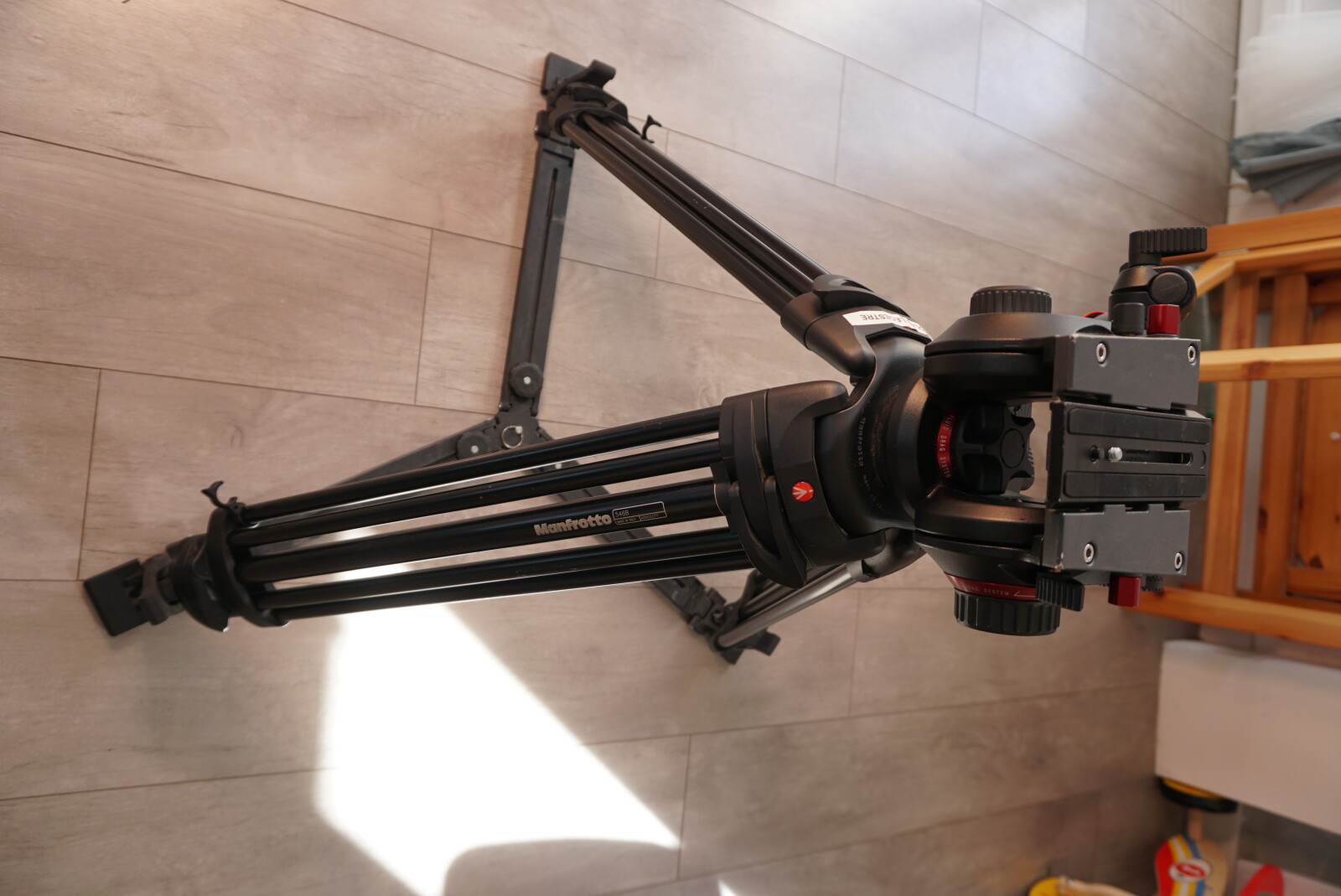 Trépied manfrotto 504HD - Photo 4 sur 4