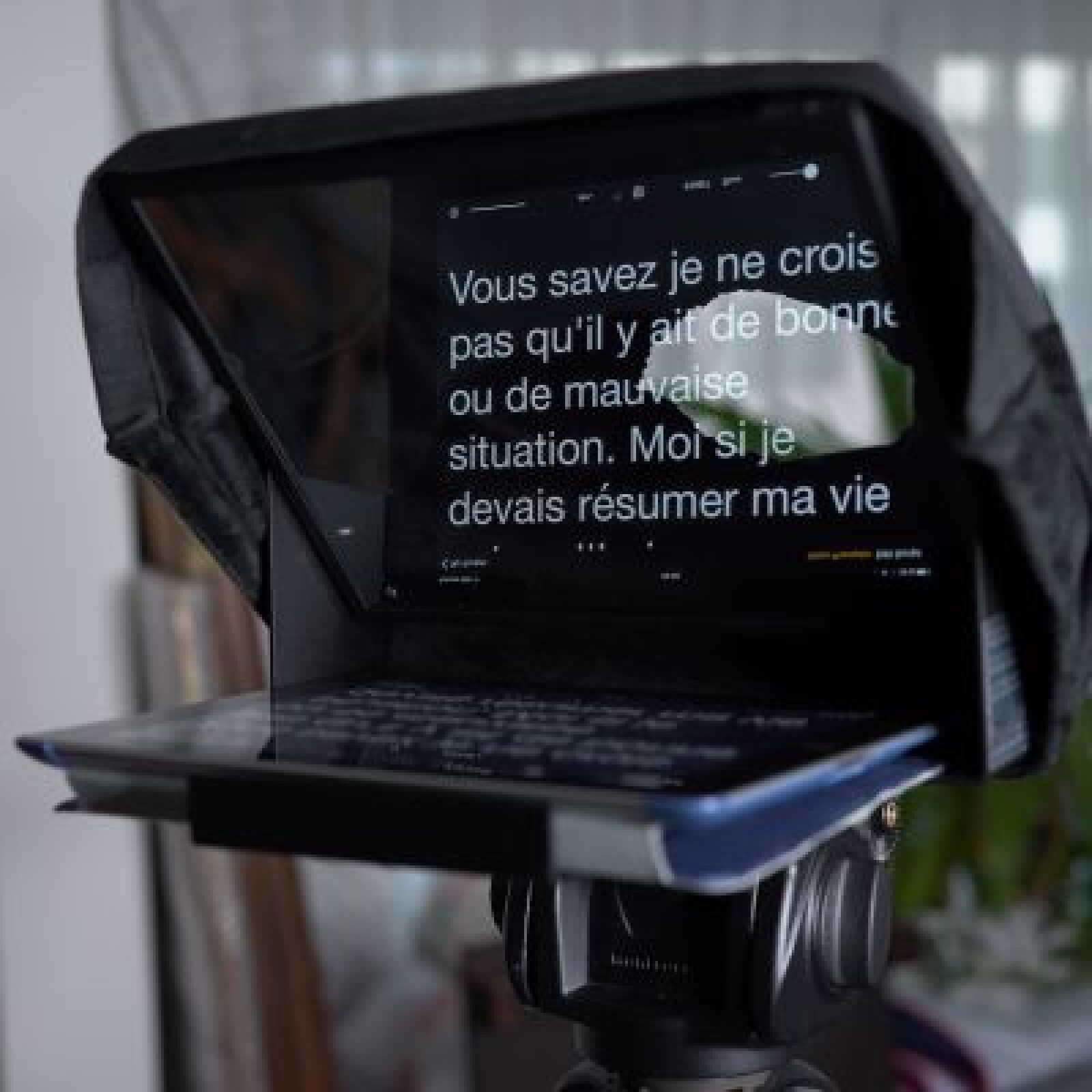 PROMPTEUR + IPAD (10 pouces)    [ Teleprompteur ] - Photo 1 sur 4
