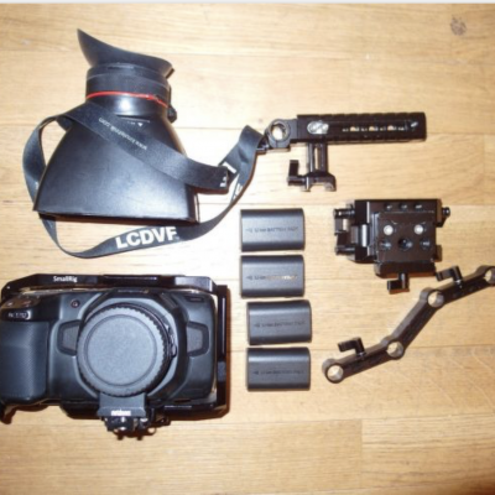 Blackmagic pocket 4K + Speedbooster Metabones 0.71 EF - Photo 1 sur 1