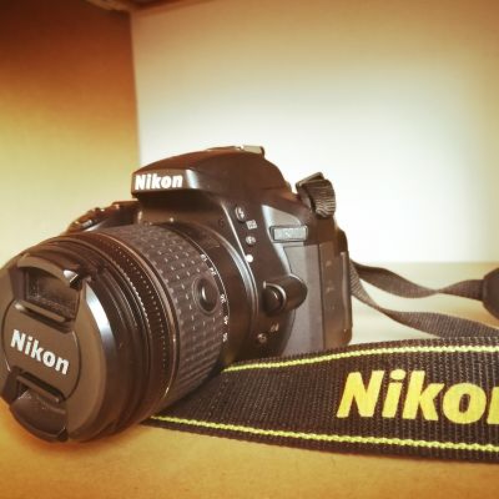 Loue Appareil Photo Nikon D5300 Pour PHOTOS OU VIDEOS - Photo 1 sur 5
