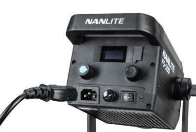 Location Nanlite FS-200 5600K