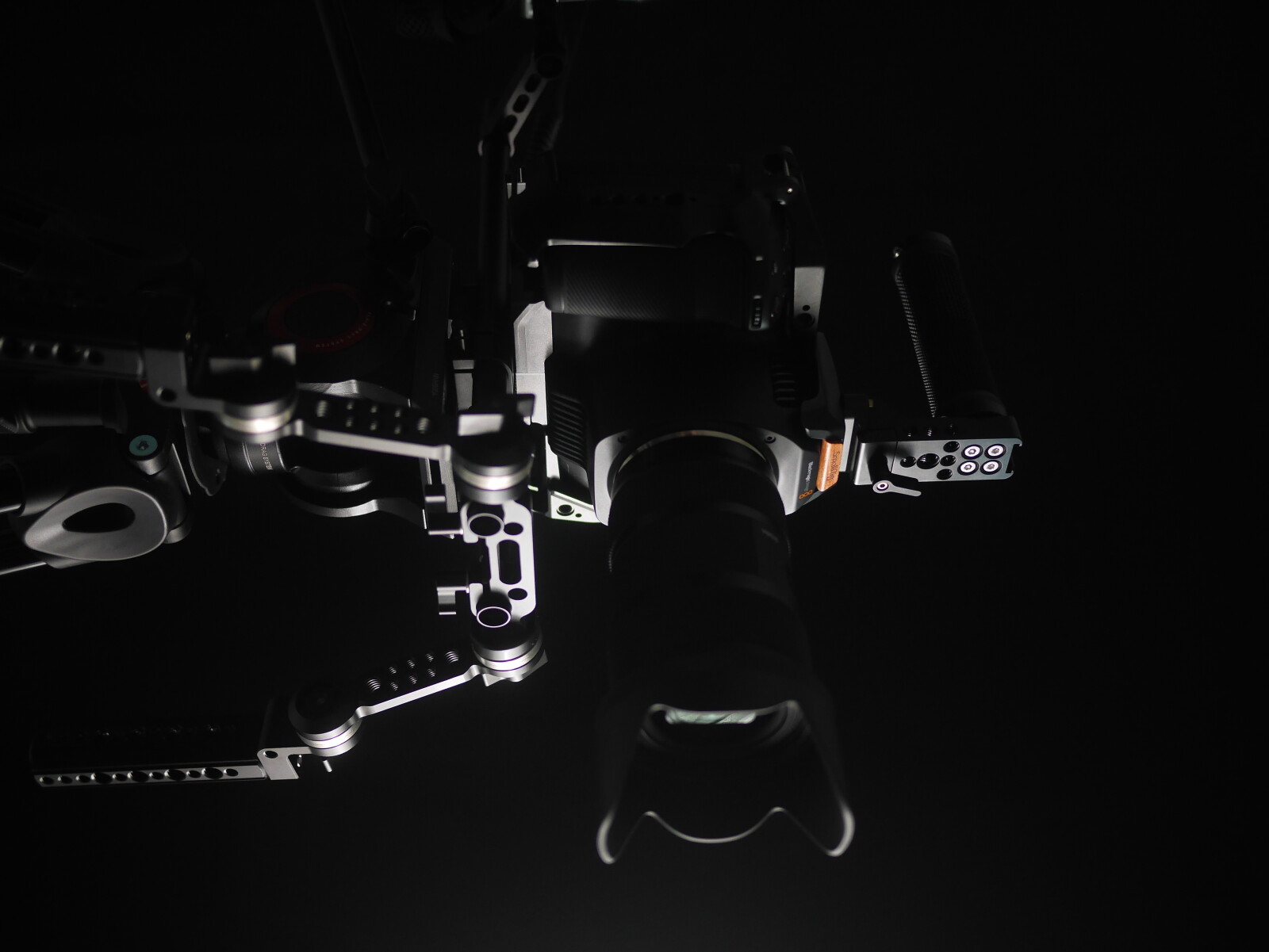 Pack tournage BMPC 6K Pro / Stabilisateur / Trépied / Système HF - Photo 3 sur 5