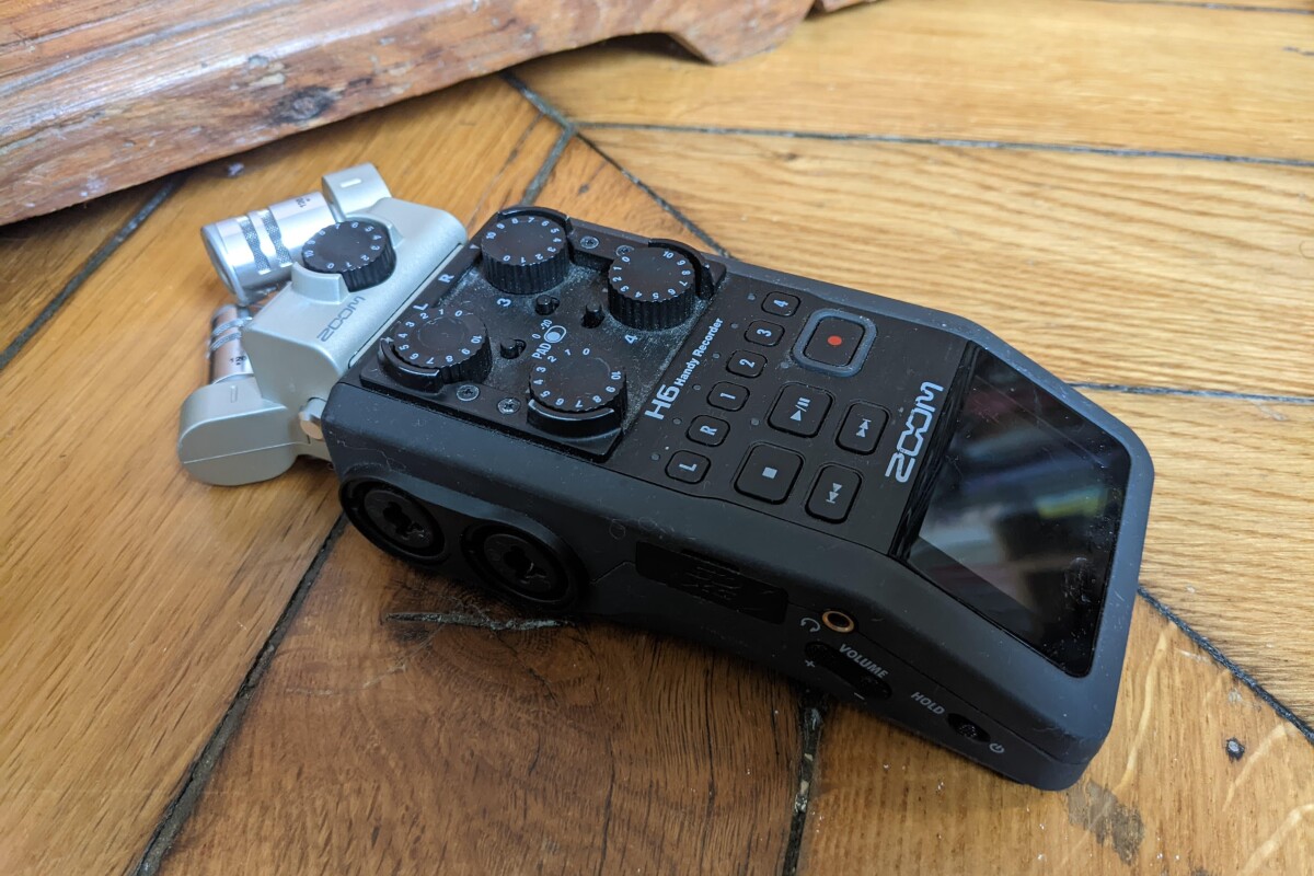 Location ZOOM H6 - Lightyshare