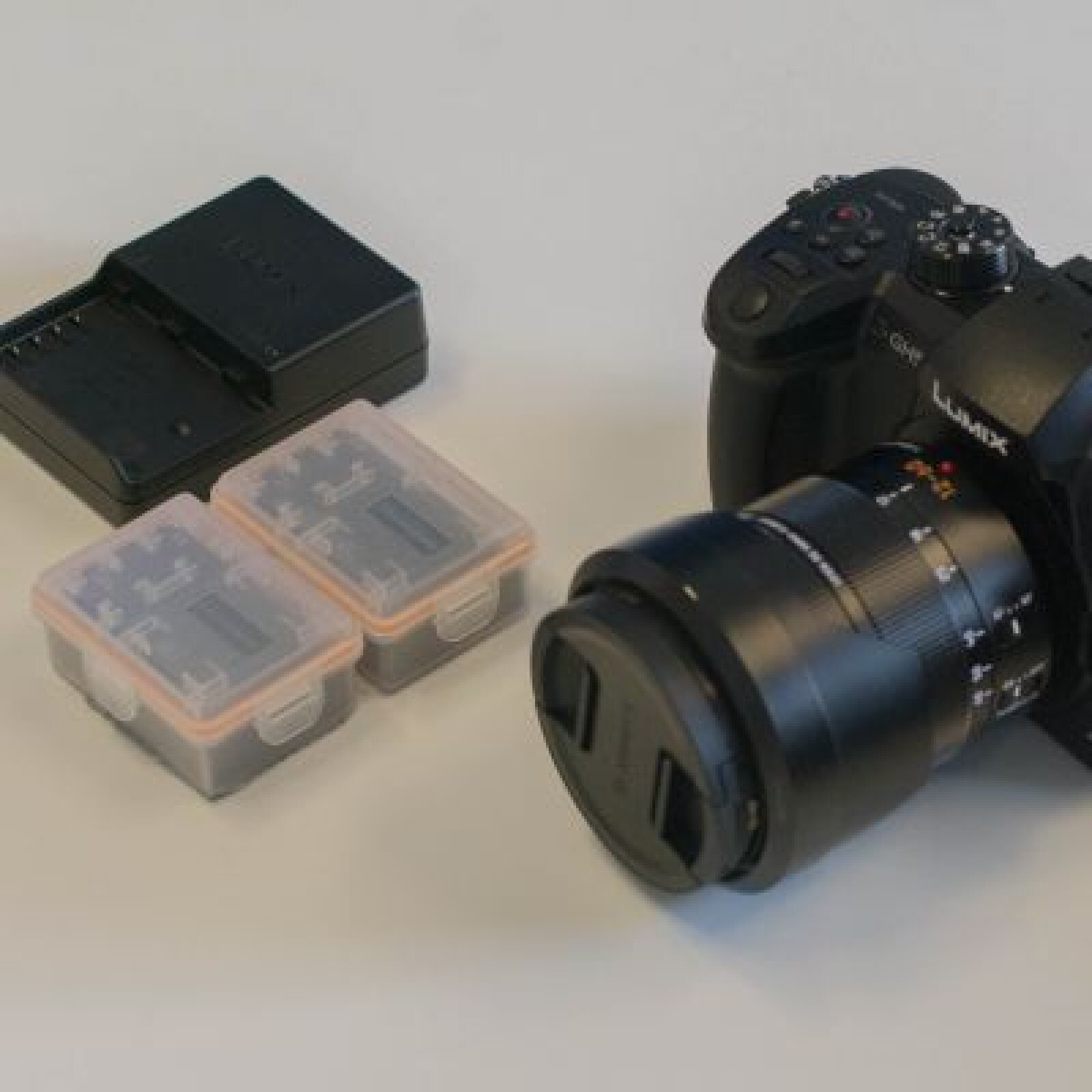 PANASONIC GH5 + OBJECTIF LEICA 12-60mm - Photo 1 sur 3
