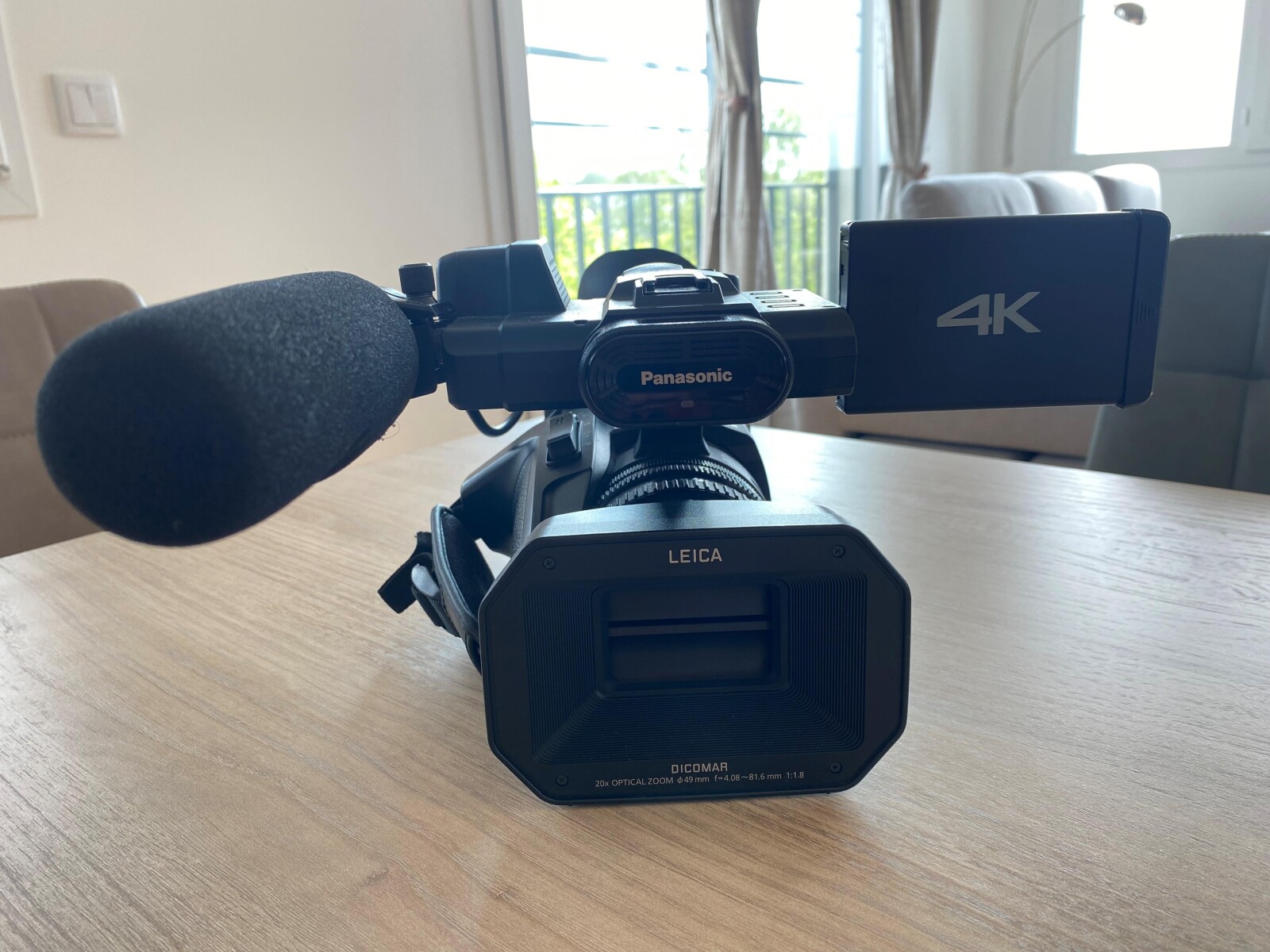 CAMÉRA PANASONIC UHD/4K HC-X1000 - Photo 3 sur 3